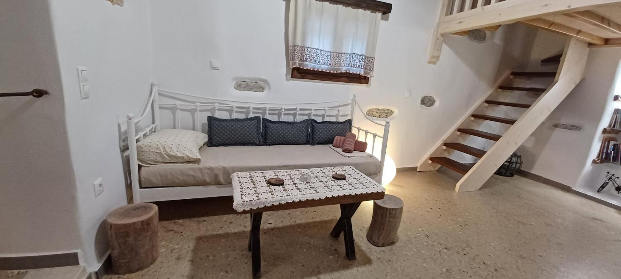 Imellos Aperathos Luaran gambar